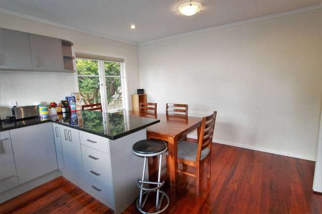 486 BlockhouseBay Road 1644_4