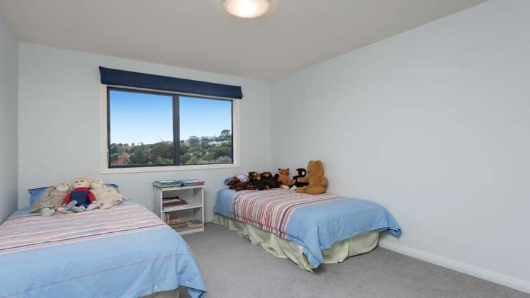 37 Holcombrooke Lane Welcome Bay_15