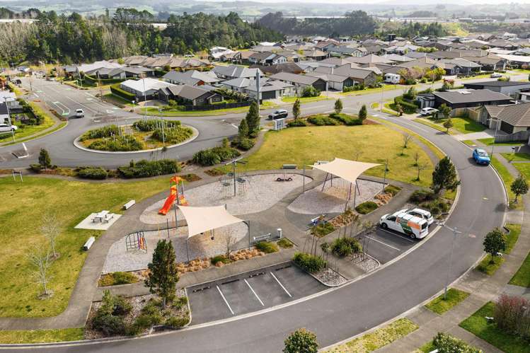 72 Te Ranga Memorial Drive Pyes Pa_18