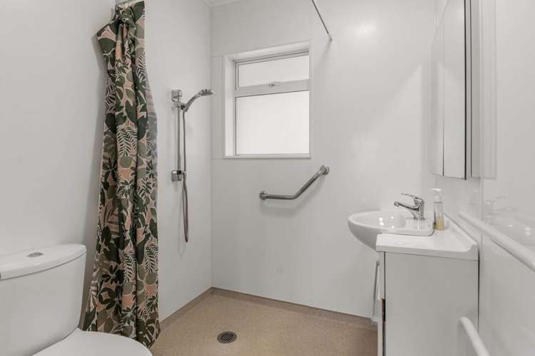 2/12 Buchanan Street Devonport_5