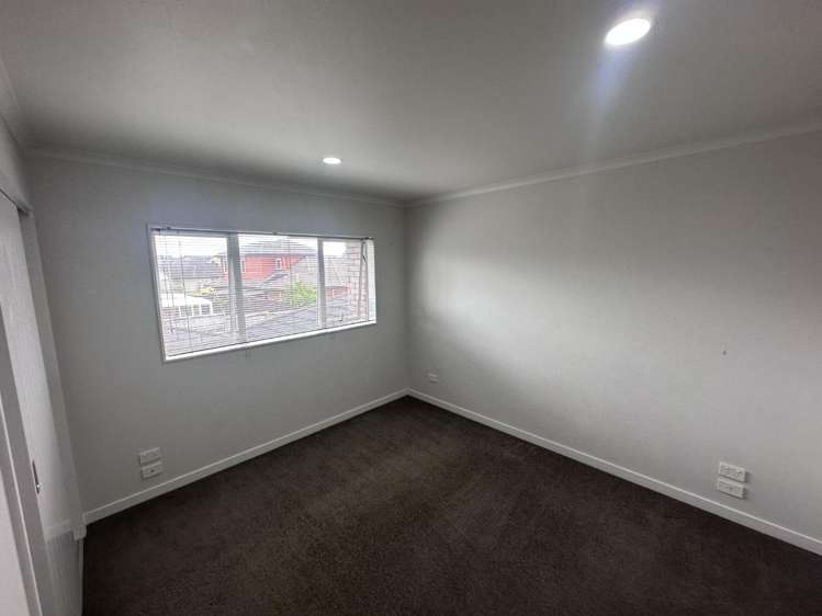 4/10 Salford Crescent 10673_6
