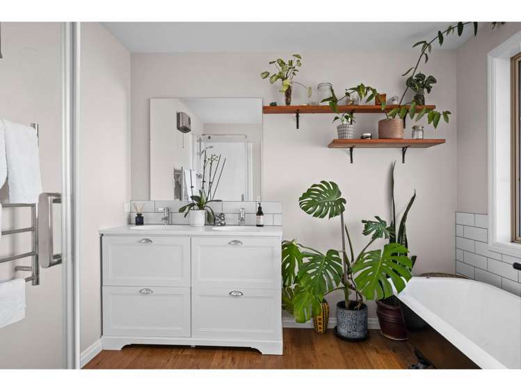 12 Swamp Lane Waikerikeri_13