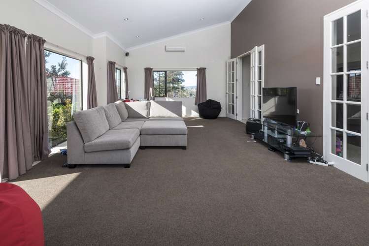 66a Bradbury Road Botany Downs_3