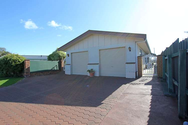 106 Tait Drive Greenmeadows_15