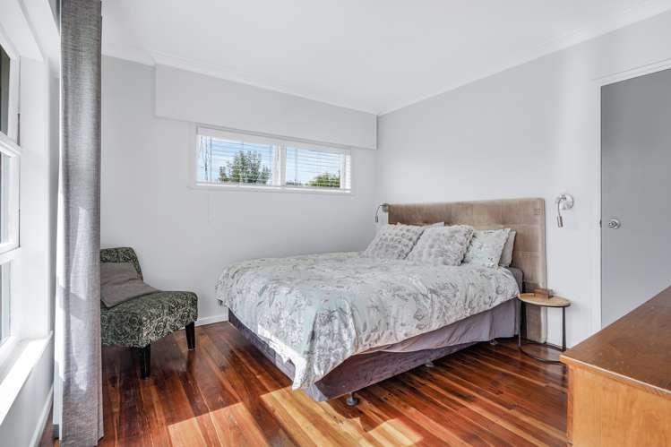 1 Patricia Avenue Hamilton East_7