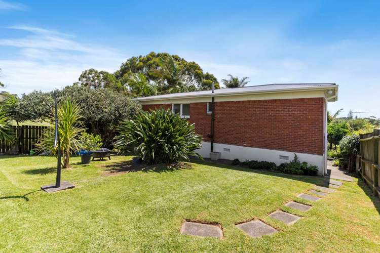 2/98 Park Rise Campbells Bay_34