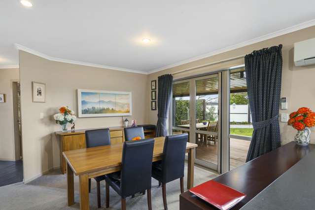 12 Cherry Lane Martinborough_4