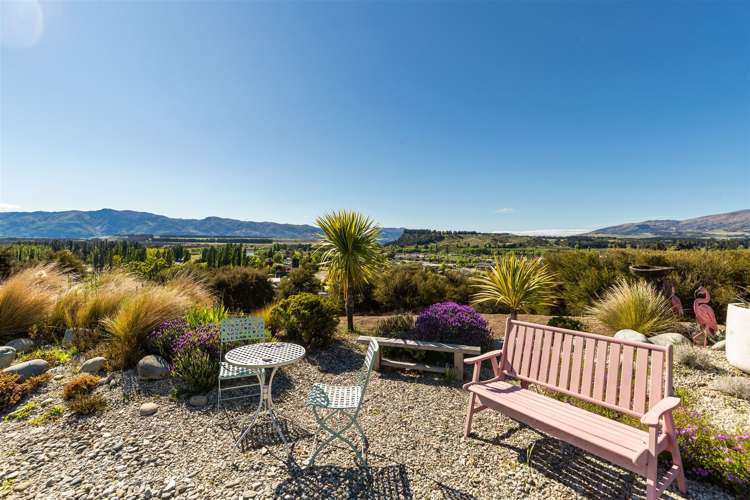 53 Matheson Crescent Albert Town_16