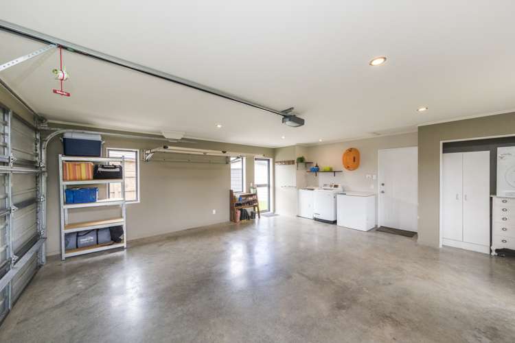 97 Fraser Drive Feilding_17