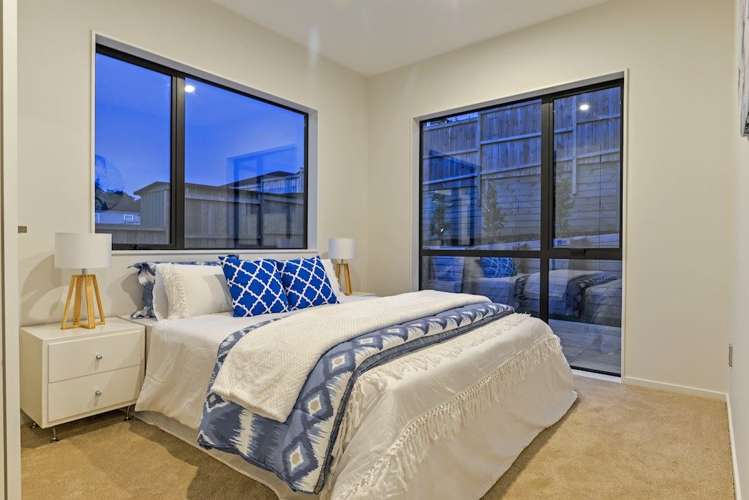 5 Azzurro Way Flat Bush_8
