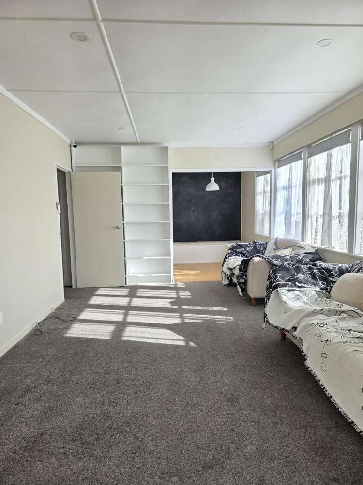 20 Renton Road Mount Albert_7
