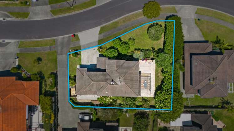 4 Mary Forgham Drive Greenhithe_26