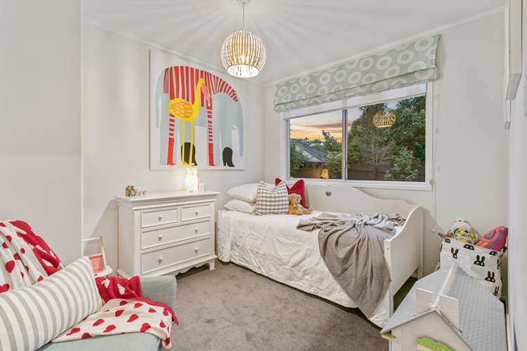 33 Saddleback Rise Murrays Bay_18