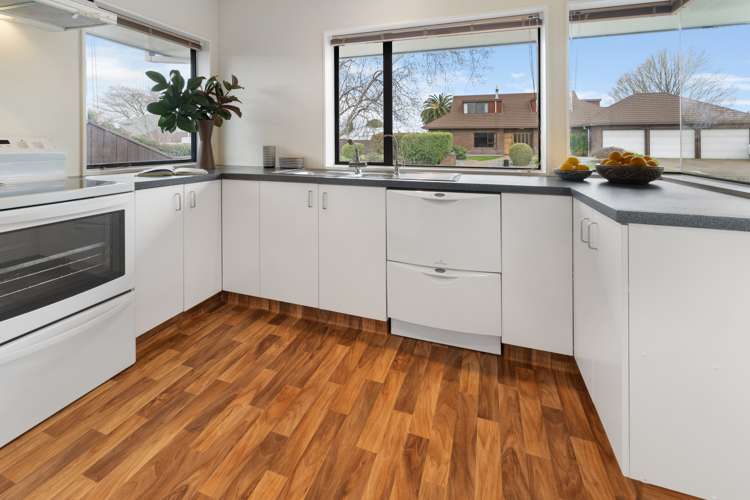 39 Aldinga Avenue Stoke_6