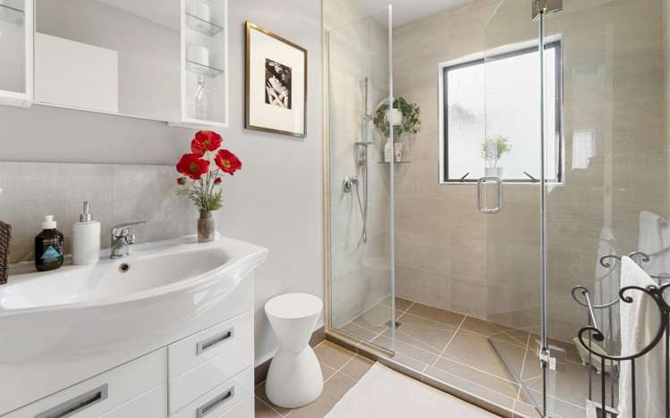 25c Williams Street Fernhill/Sunshine Bay_7