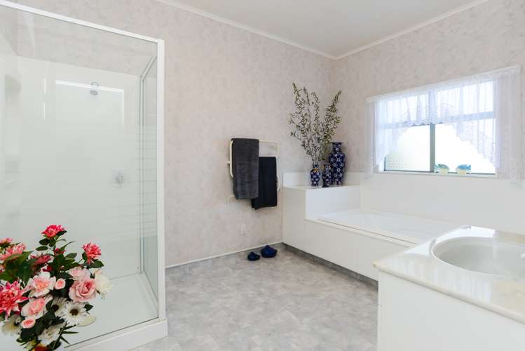 11 Equestrian Lane Bridge Pa_17