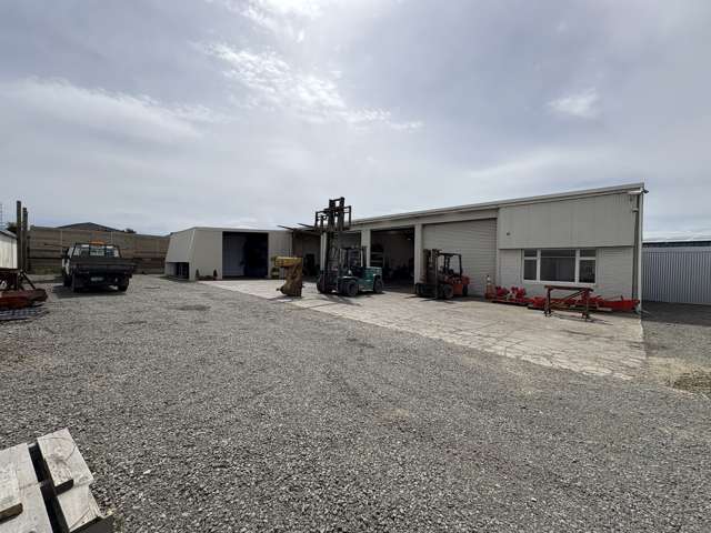 Engineering Workshop with Large Yard