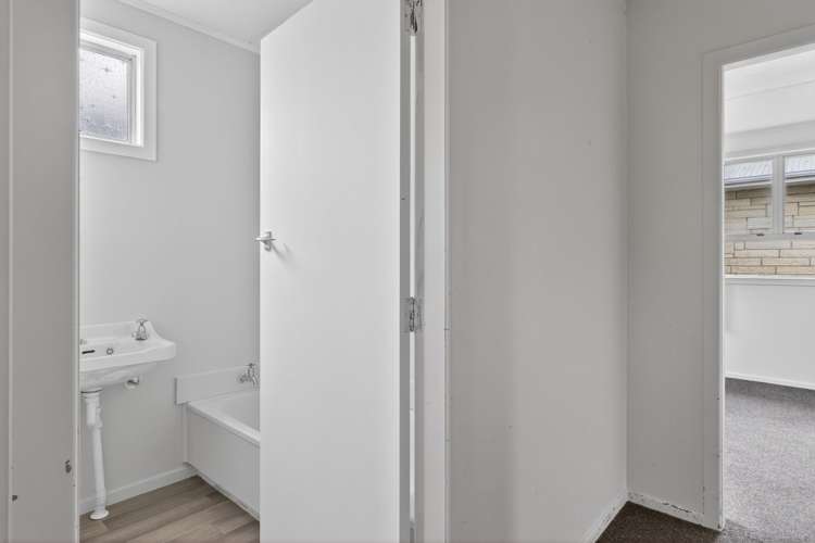 72 Tyndall Road Outer Kaiti_15