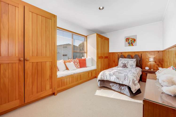 5 Lomeer Way Beachlands_23