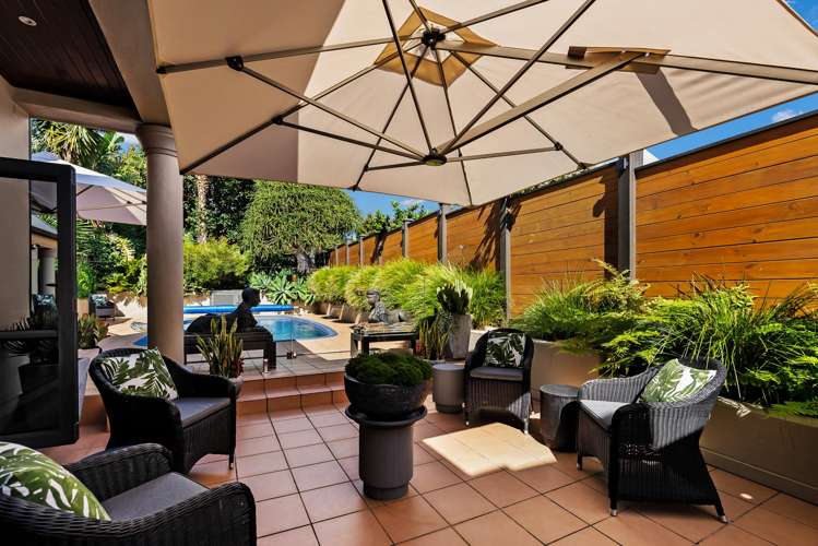 16 Conifer Grove Te Kamo_17