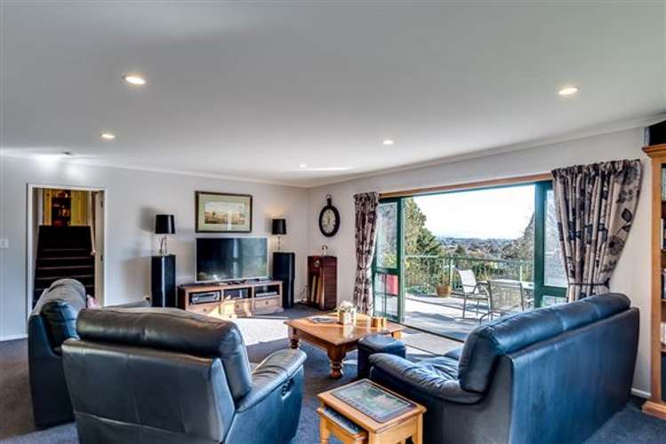 16 Awarua Crescent Havelock North_5