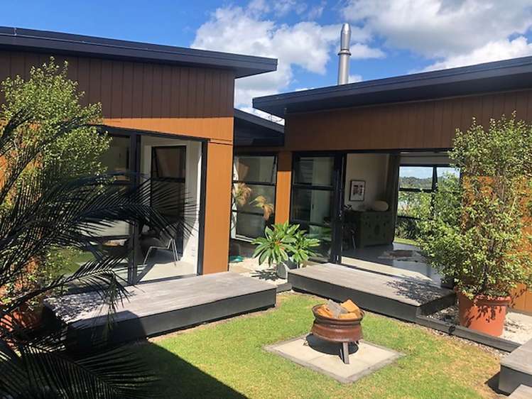 29 Muritai Road Parua Bay_7