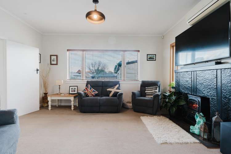 210 Nixon Street Hamilton East_6