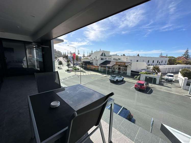 2/1 Wakefield Av Sumner_17