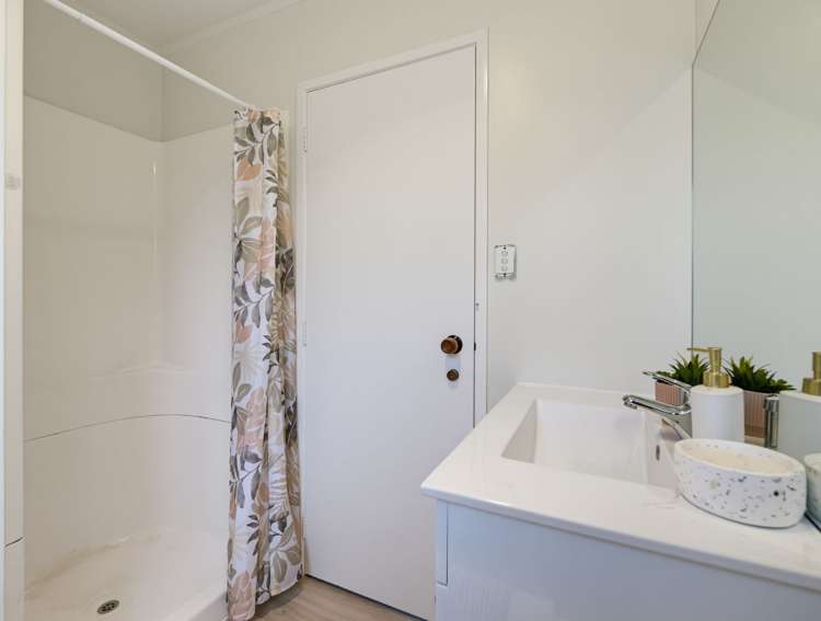 23 Danube Lane Glen Eden_20
