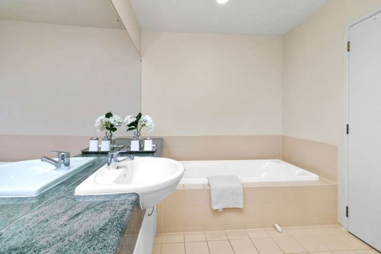 19F Claremont Way East Tamaki Heights_16