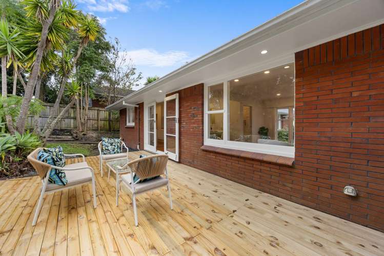 17 Downsview Road Pakuranga Heights_19