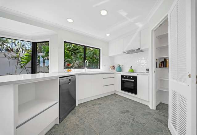 1/4 Crescent Hills Court Northpark_4