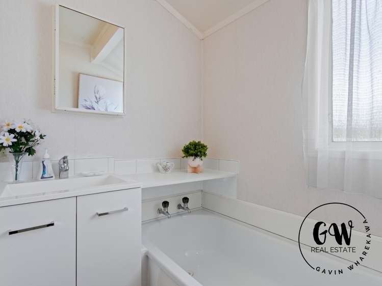 7 Bluewater Place Wattle Downs_10