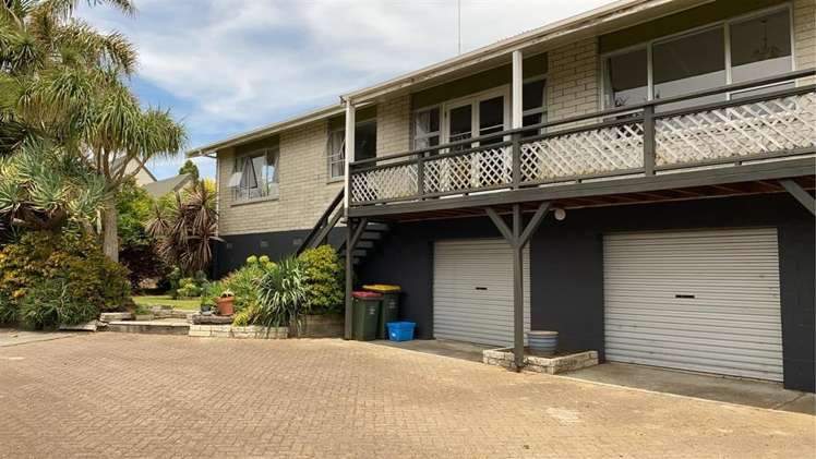 32 Coppelia Avenue_0