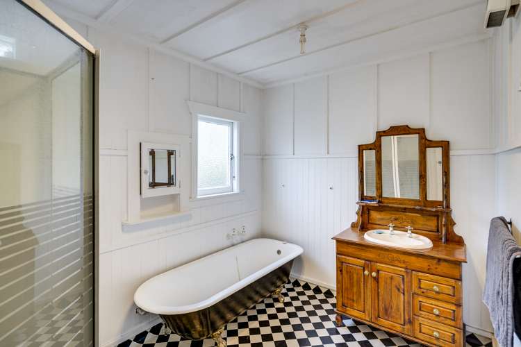 619 Nelson Street North Hastings_14