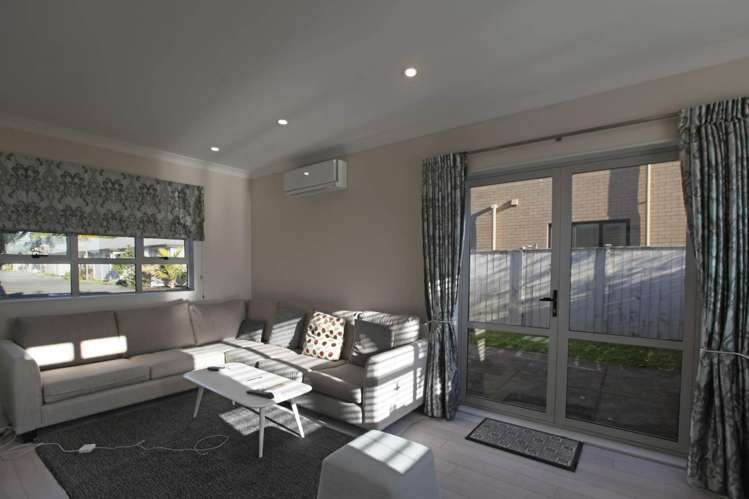 4 Tihi Street Stonefields_5