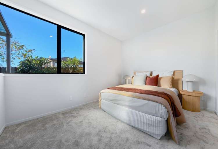 80 Medallion Drive Oteha_14