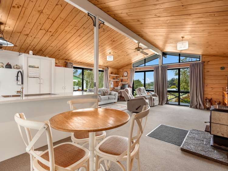 9 Leeton Drive Waipukurau_6