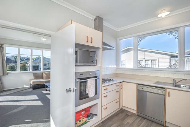 25 Dudley Street Levin_4