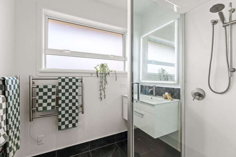 138 Rocking Horse Road Southshore_8