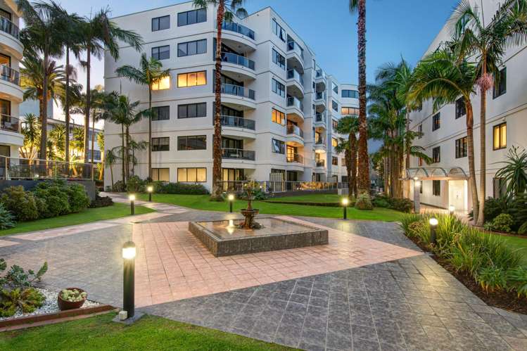 1E/175 Hurstmere Road Takapuna_20