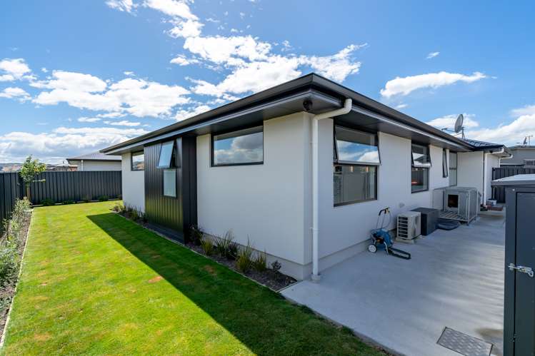 4 Aviation Lane Mosgiel_28