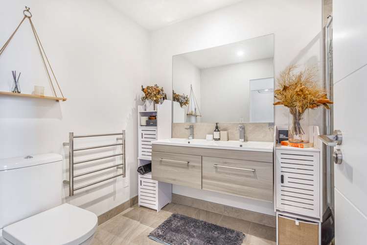 40 Memorial Park Lane Hobsonville_14