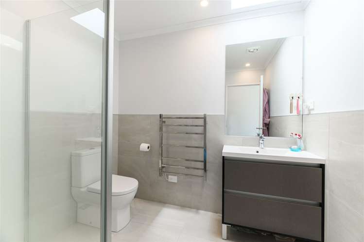 16 Waimoana Close Massey_13