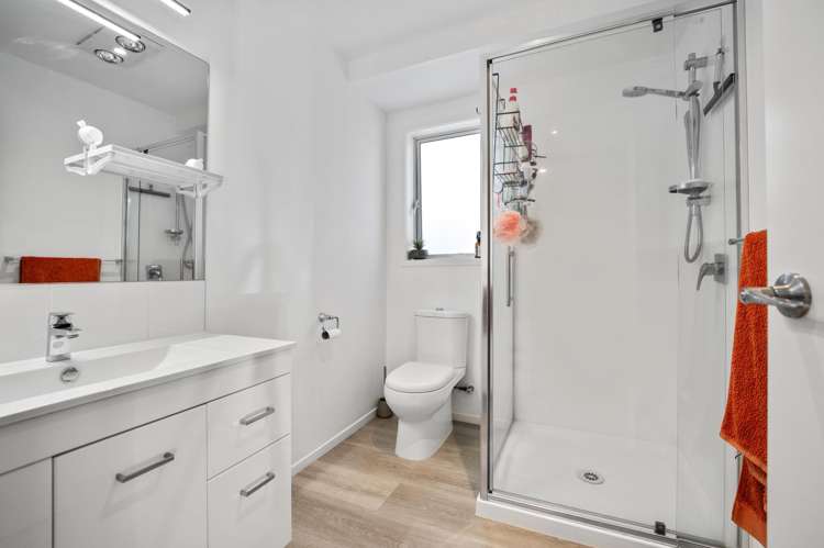 168 Ballintoy Park Drive Welcome Bay_9