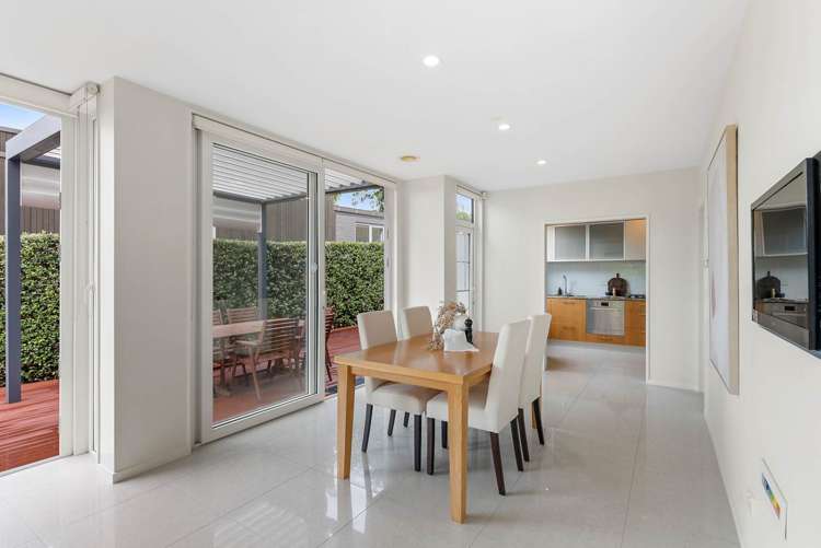 3 Godden Crescent Orakei_8