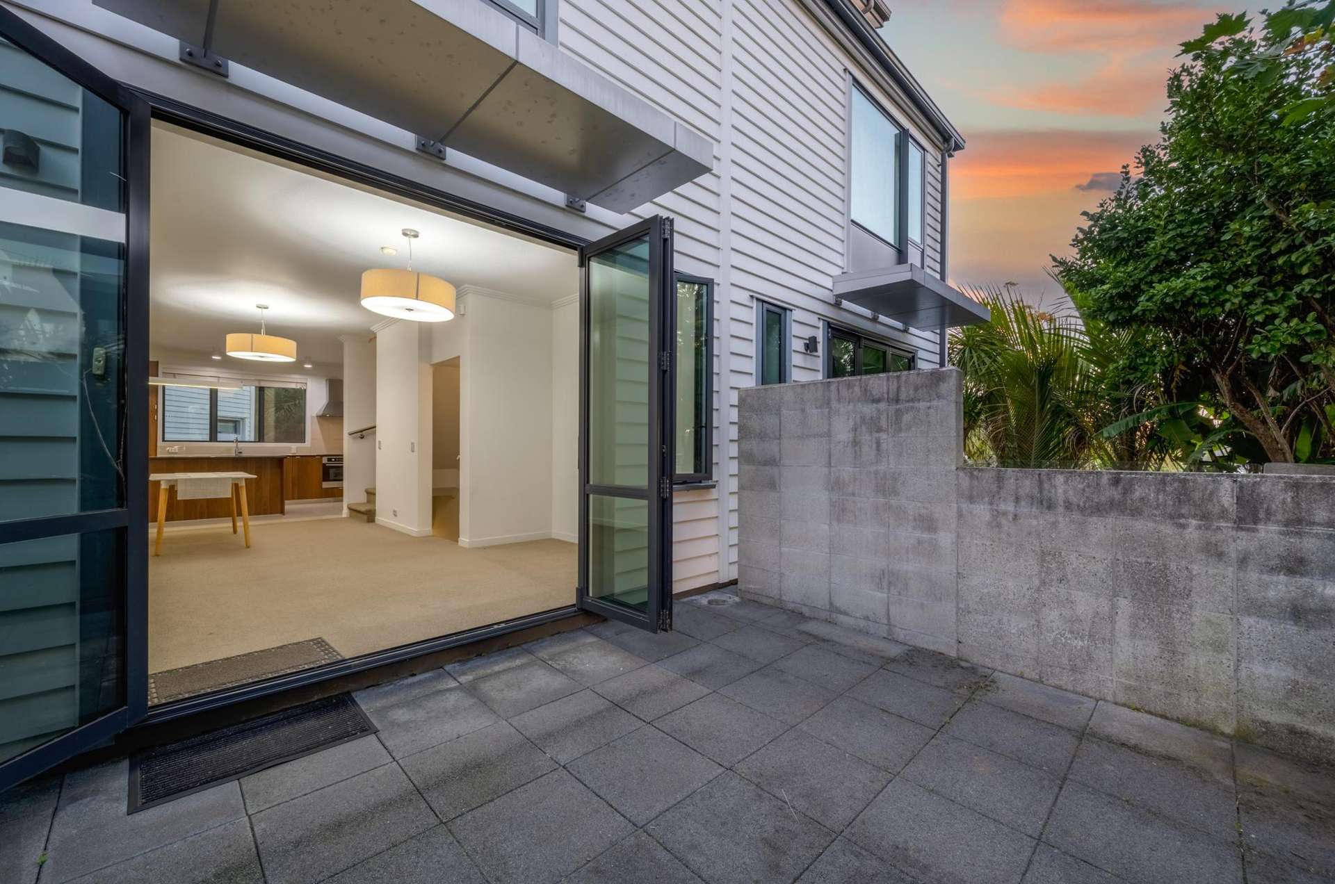 299 Murphys Road Flat Bush_0