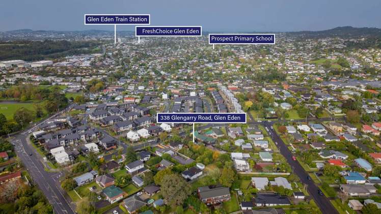 338 Glengarry Road Glen Eden_13