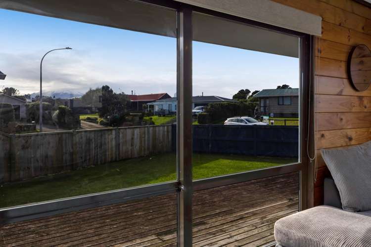 23 Pohutukawa Drive Opunake_8