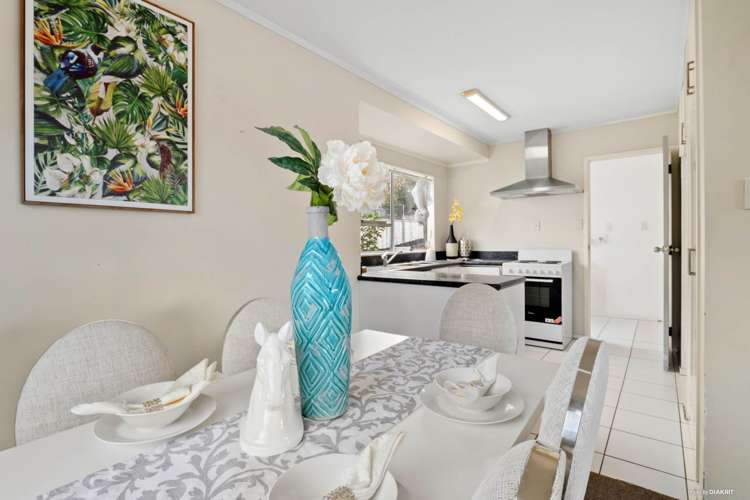 2/159 Gossamer Drive Pakuranga Heights_14